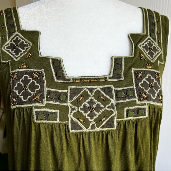 Embroidered Anthro Ric Rac tunic tank - Picture 2 of 2